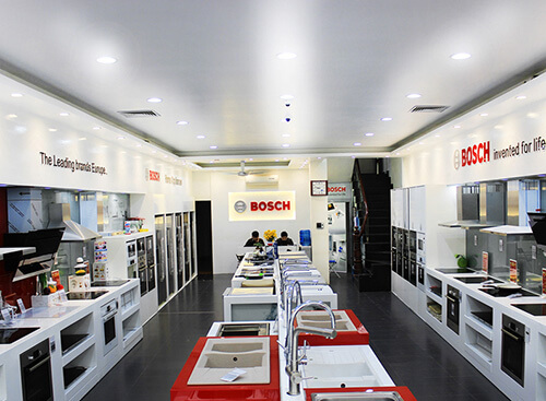 Nên sắm bộ nồi nấu cho bếp từ Bosch tại trung tâm có uy tín, chất lượng.