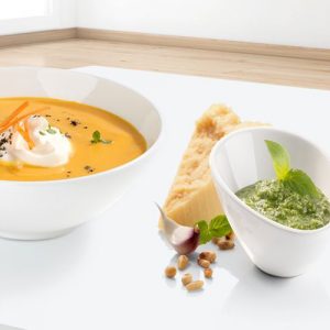 Máy xay cầm tay Bosch MSM66150 giúp bạn chế biến các loại sốt, súp thơm ngon