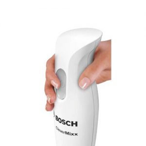 Phần tay cầm của Bosch MSM26130 vừa khít với tay của người dùng, dễ dàng sử dụng