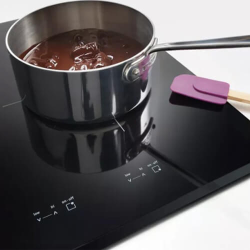 Bếp từ Bosch seri 8 giúp tiết kiệm thêm 17% điện năng so với bếp từ thông thường