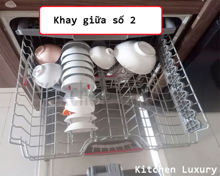 Khay số 02 đựng bát , ly