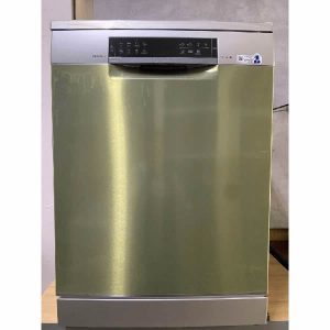 may-rua-bat-Bosch-SMS6ZCI06E-doc-lap-serie6