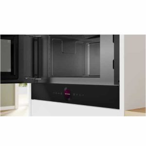 Noi-that-ben-trong-cua-lo-vi-song-Bosch-BFL7221B1