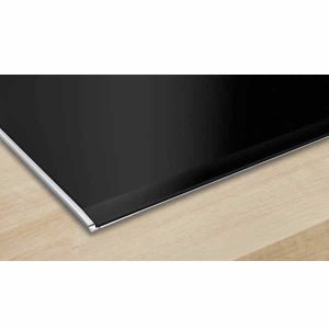 mat-kinh-vat-canh-bep-tu-Bosch-PIE875HC1E